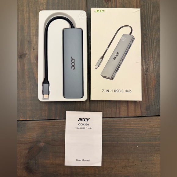 Acer USB C Hub, 7 in 1 USB C to HDMI Splitter, 2 USBA 3.1 GEN1 and 5Gbps Type-C - Picture 1 of 5